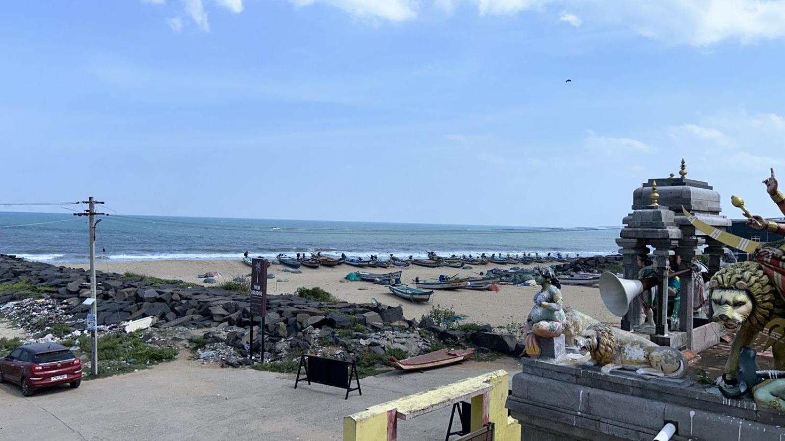 Le'Sap Beach Resort Pondicherry Exteriör bild