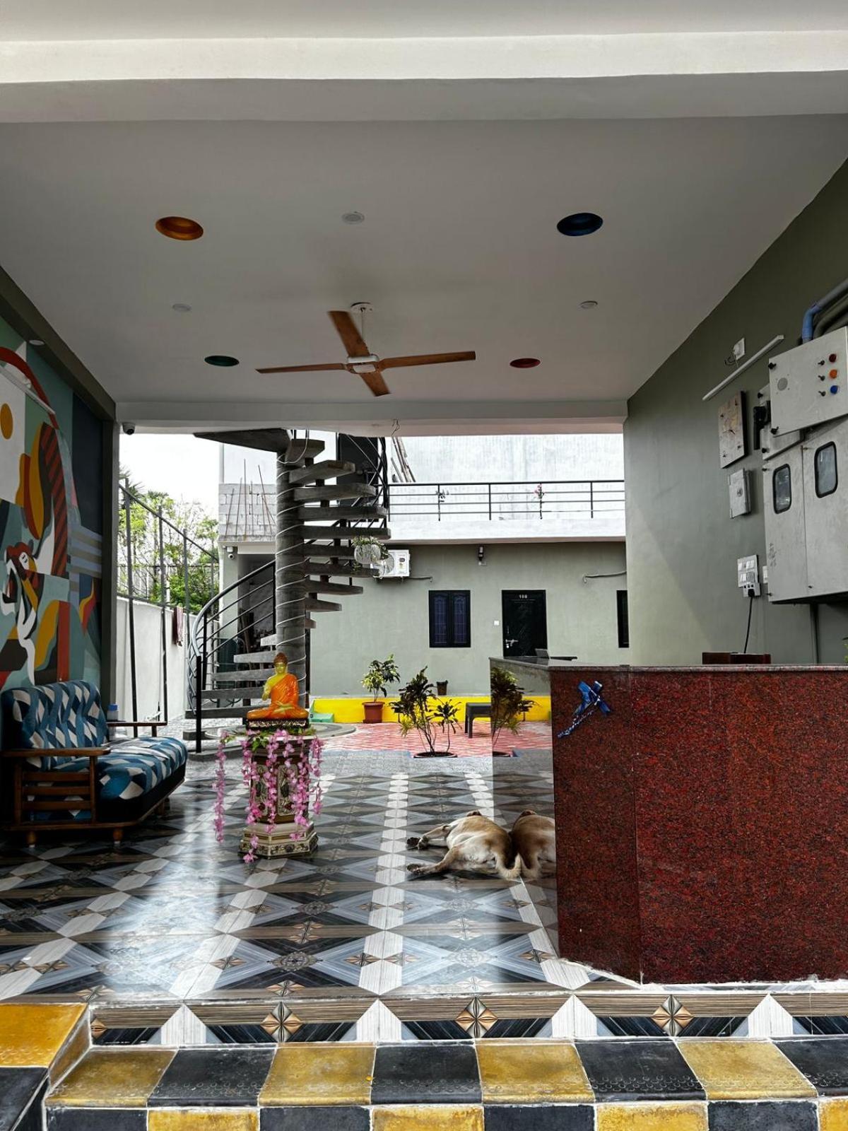 Le'Sap Beach Resort Pondicherry Exteriör bild