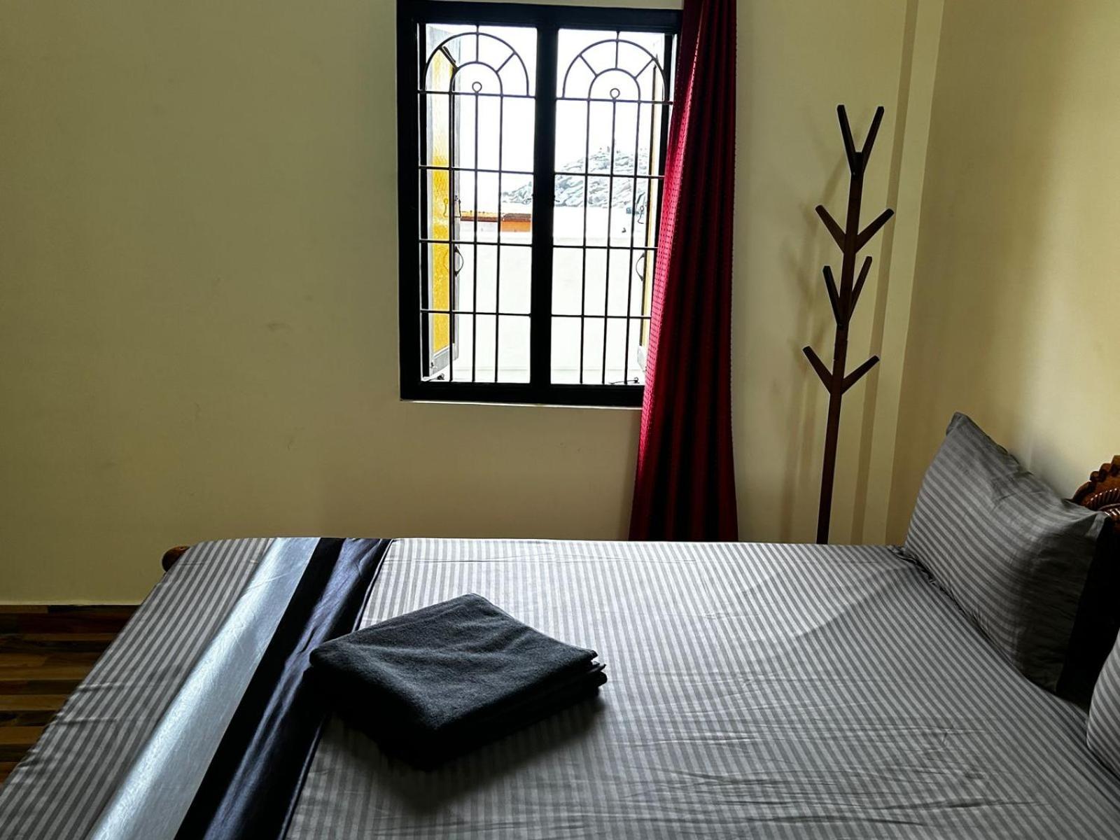 Le'Sap Beach Resort Pondicherry Exteriör bild