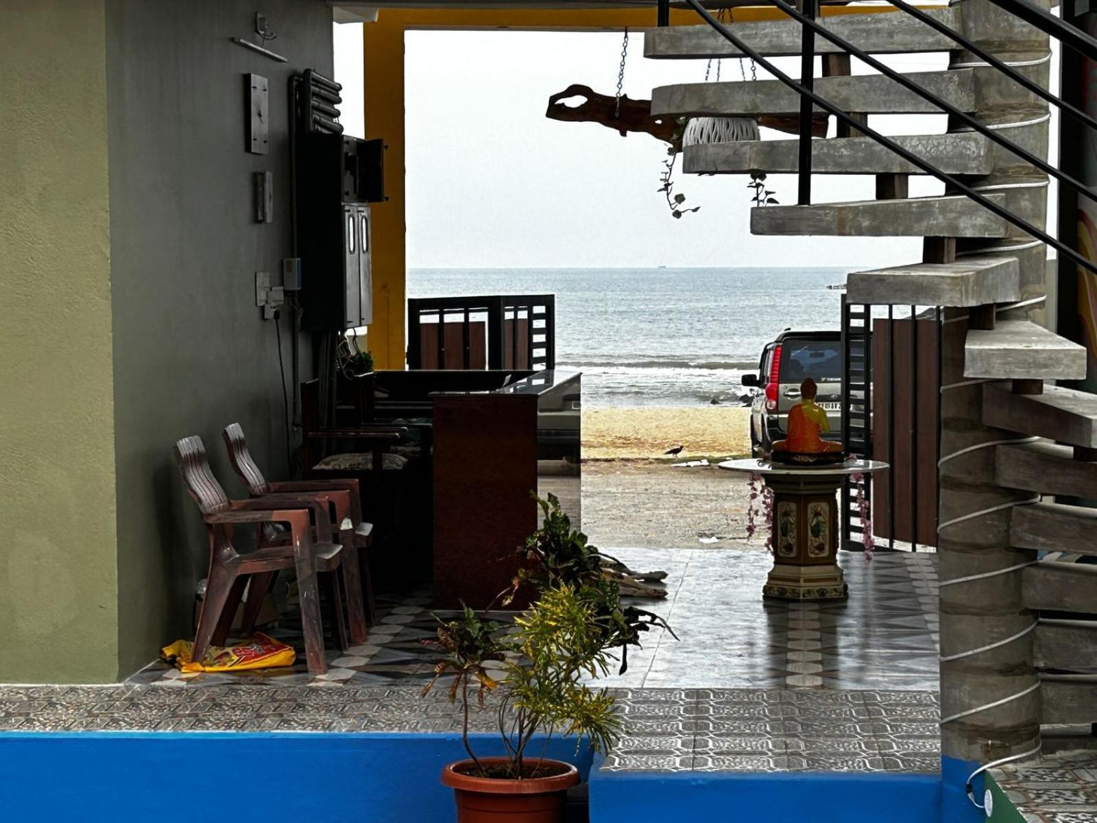 Le'Sap Beach Resort Pondicherry Exteriör bild